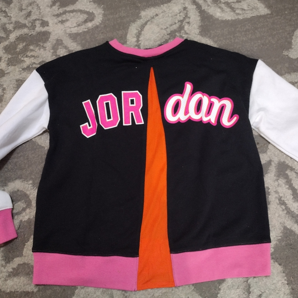 NEW Air Jordan Colorblock Sweatshirt - Picture 3 of 3